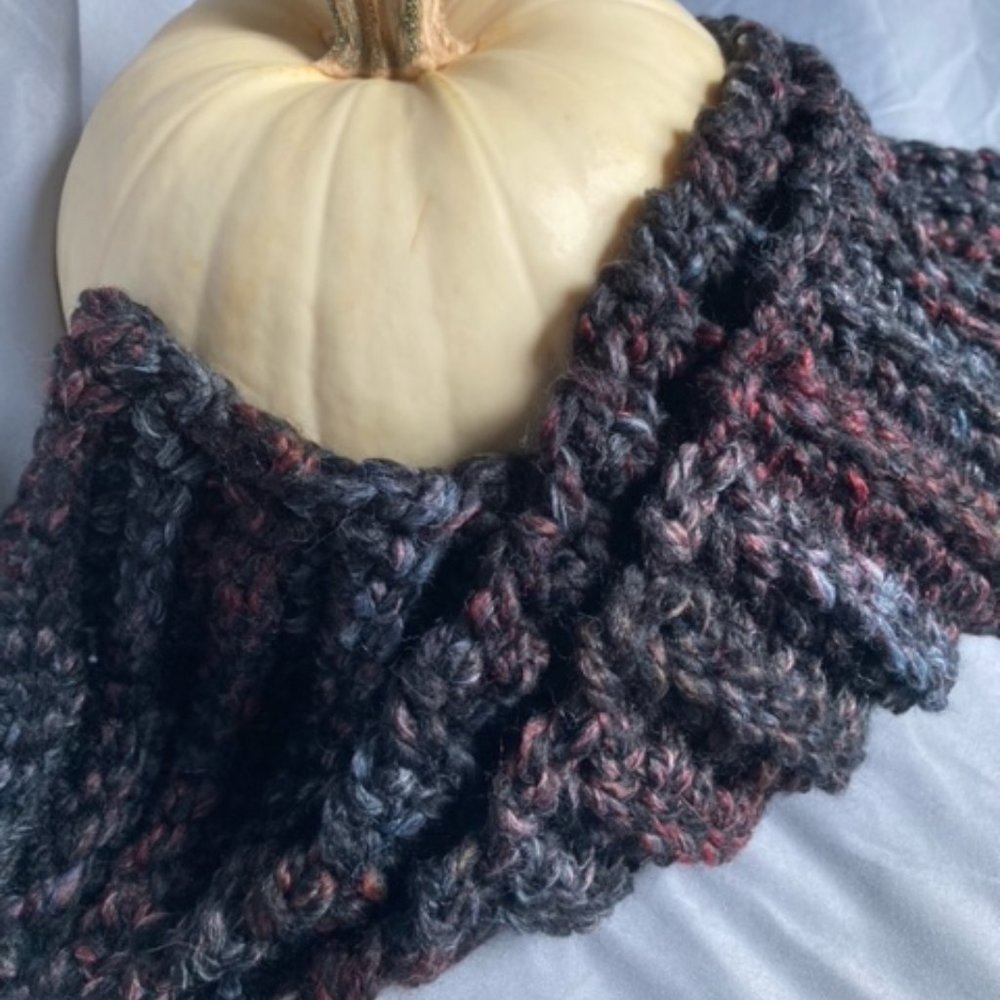 Black Berry Ribbed Scarf